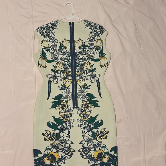 BCBG Max Azria floral dress size large - Picture 3 of 6